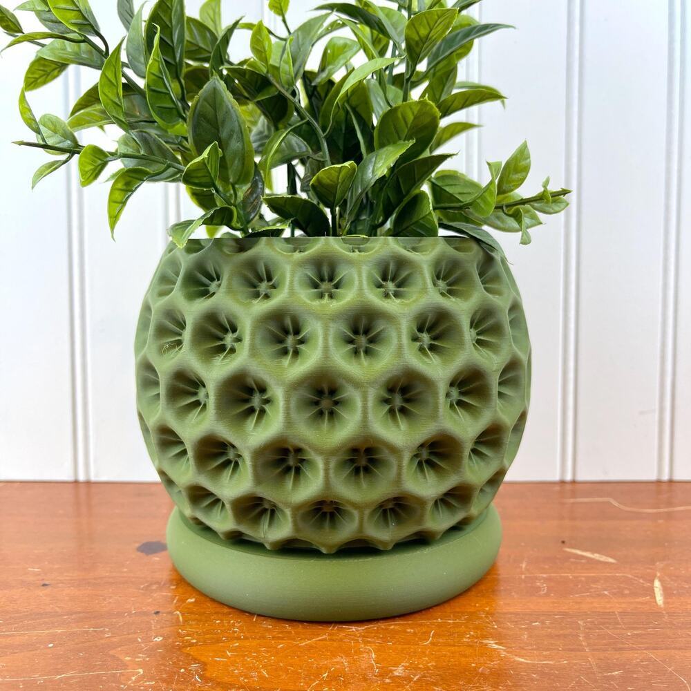 Modern Geometric Planter with Drainage Tray, Starry Planter Pot
